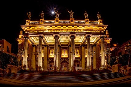 El majestuoso Teatro Juárez de Guanajuato llegó a 120 años de existencia