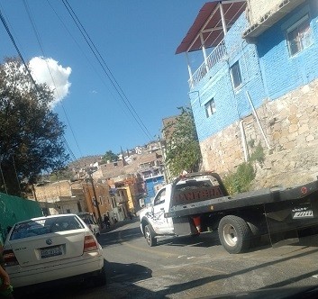 Ahora los mordelones de tránsito infraccionan en El Carrizo y en Cerro del Gallo