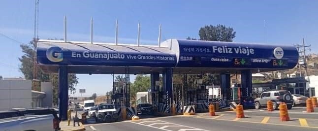 Rechazan panistas reducir costo de peaje en la autopista Guanajuato a Silao