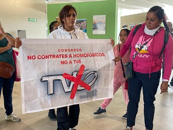 Ahora la Comunidad LGBT+ denuncia a precandidato de Morena a la alcaldía de la capital