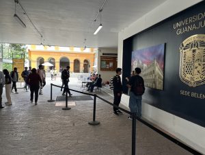 Propone con iniciativa garantizar gratuidad de la educación en la UG