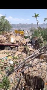 Trailer se desbarranca en la bajada de Valenciana