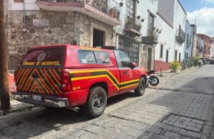 Comandante del SIMUB utiliza unidad de bomberos para uso personal
