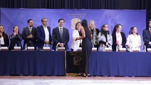 Egresan 186 profesionales de las Ciencias Sociales y las Humanidades en la UG