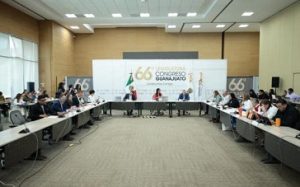 En la Permanente dan entrada a iniciativa en materia notarial