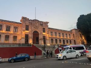 Lanzan presuntas amenazas de tiroteos en la Escuela Normal Oficial de Guanajuato